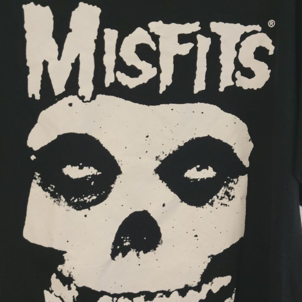 💀 Classic Misfits "Fiend Skull" Graphic Tee